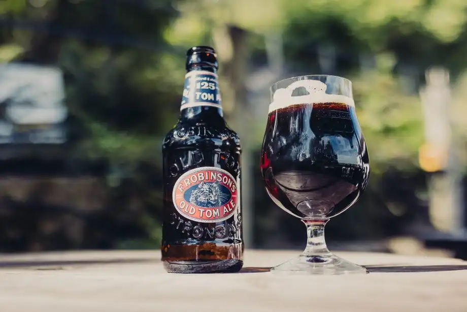 ｵｰﾙﾄﾞﾄﾑ 4本 ﾛｺﾞｸﾞﾗｽ付き | すがや魅惑の麦酒